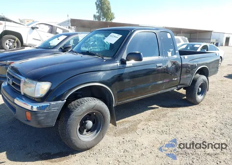 1999 Toyota Tacoma Prerunner V6 z USA, uszkodzony, nr VIN 4TASN92N0XZ566863